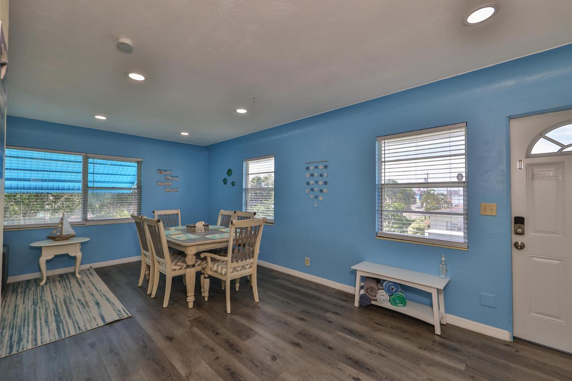 Lovely Vacation Home 1 Block From Beach & Downtown Gulfport Sankt Petersburg Exterior foto
