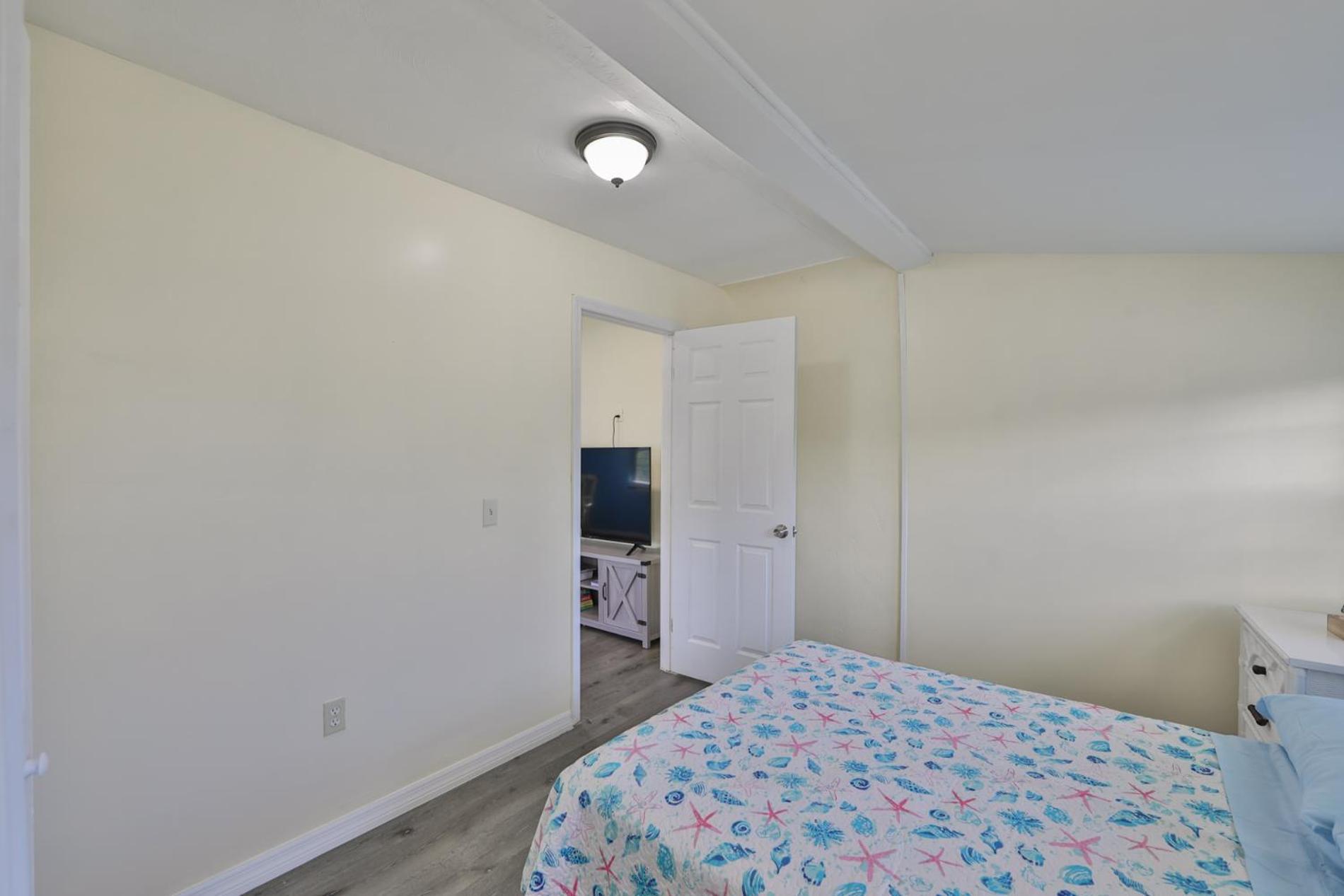 Lovely Vacation Home 1 Block From Beach & Downtown Gulfport Sankt Petersburg Exterior foto